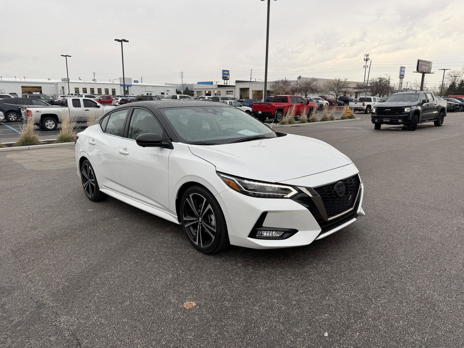 Used 2023 Nissan Sentra SR w/ SR Premium Package image 1