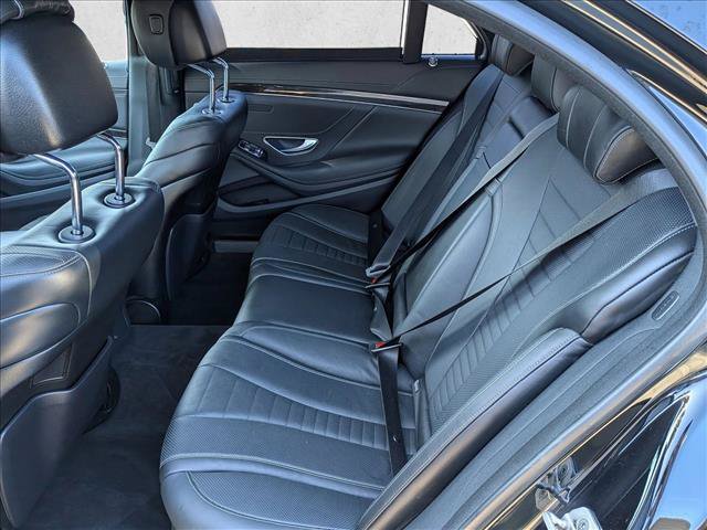 Used 2017 Mercedes-Benz S 550 Sedan image 21