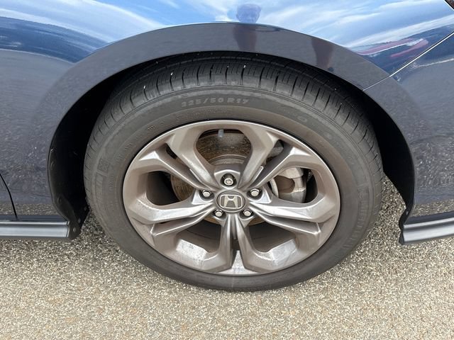 Used 2023 Honda Accord EX image 7