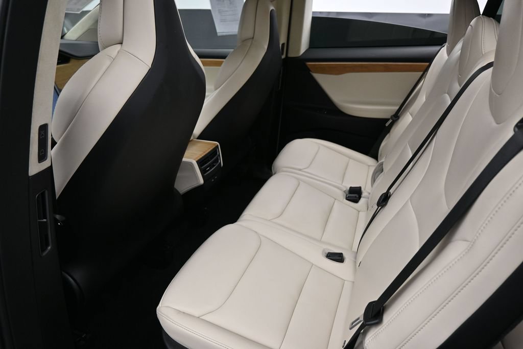 Used 2018 Tesla Model X 75D AWD/4WD image 29