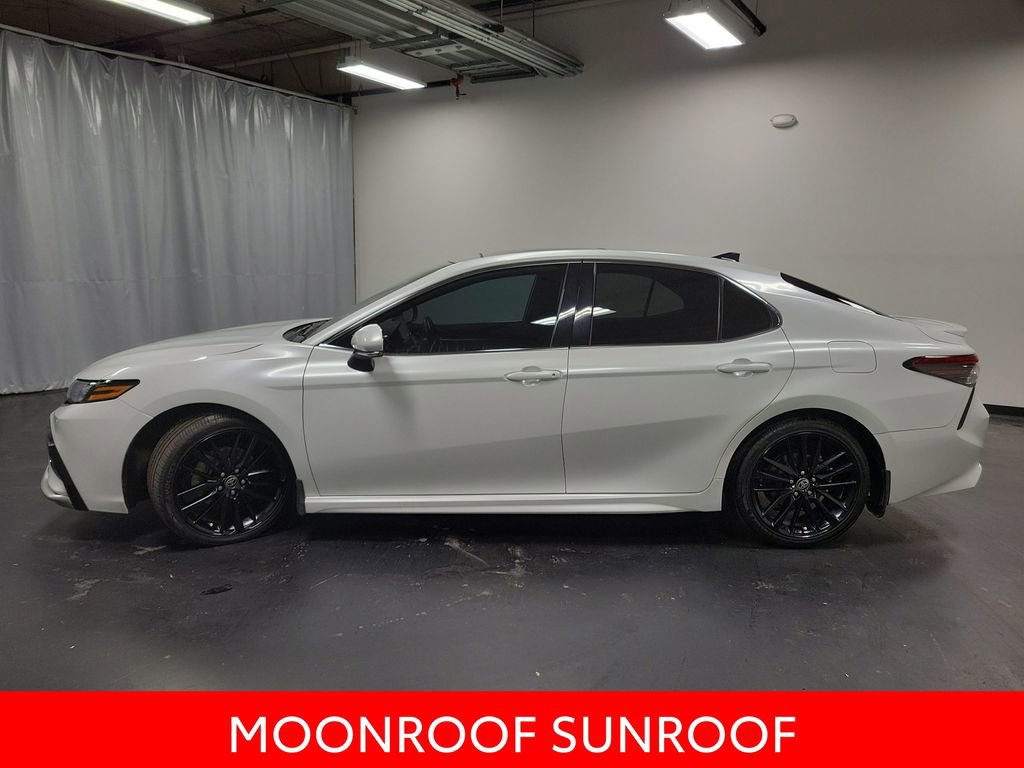 Used 2024 Toyota Camry XSE w/ Navigation Package image 5