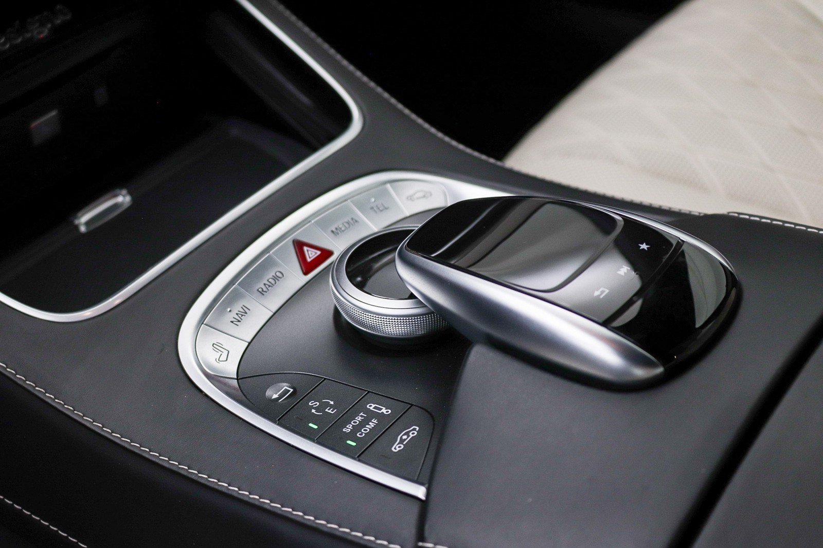 Used 2017 Mercedes-Benz S 550 Sedan image 28