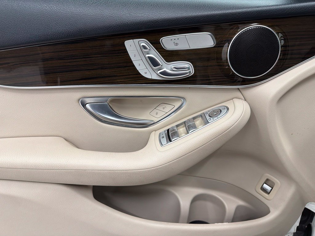 Certified 2016 Mercedes-Benz GLC 300 image 15