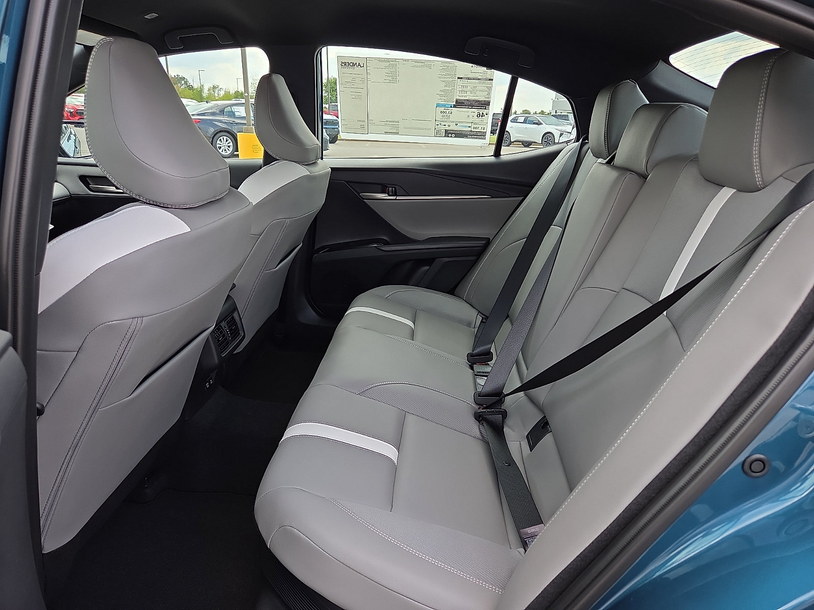 New 2026 Toyota Camry SE FWD image 7