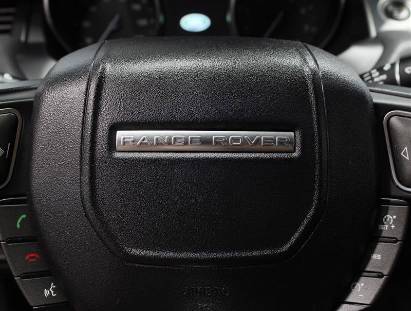 Used 2016 Land Rover Range Rover Evoque SE AWD/4WD image 12