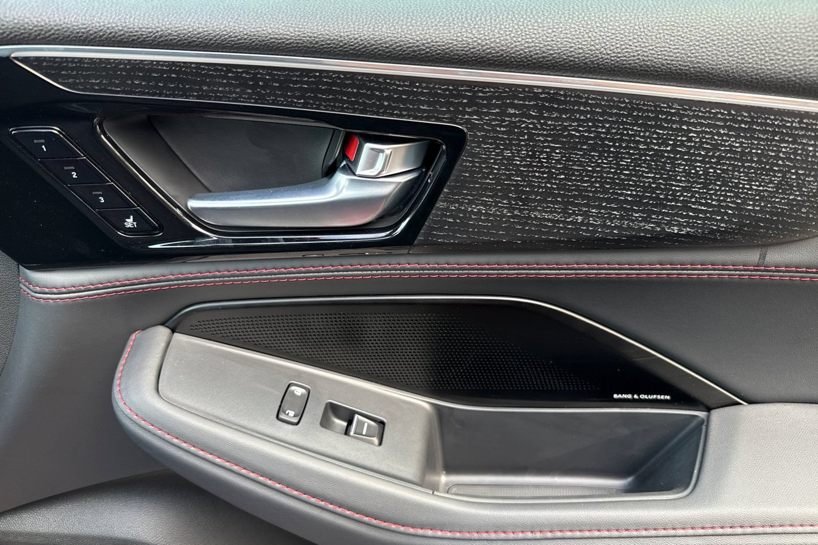 New 2026 Acura MDX Type S w/ Advance Package AWD/4WD image 18