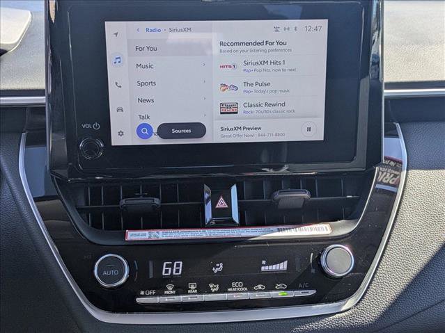 Used 2025 Toyota Corolla LE image 12