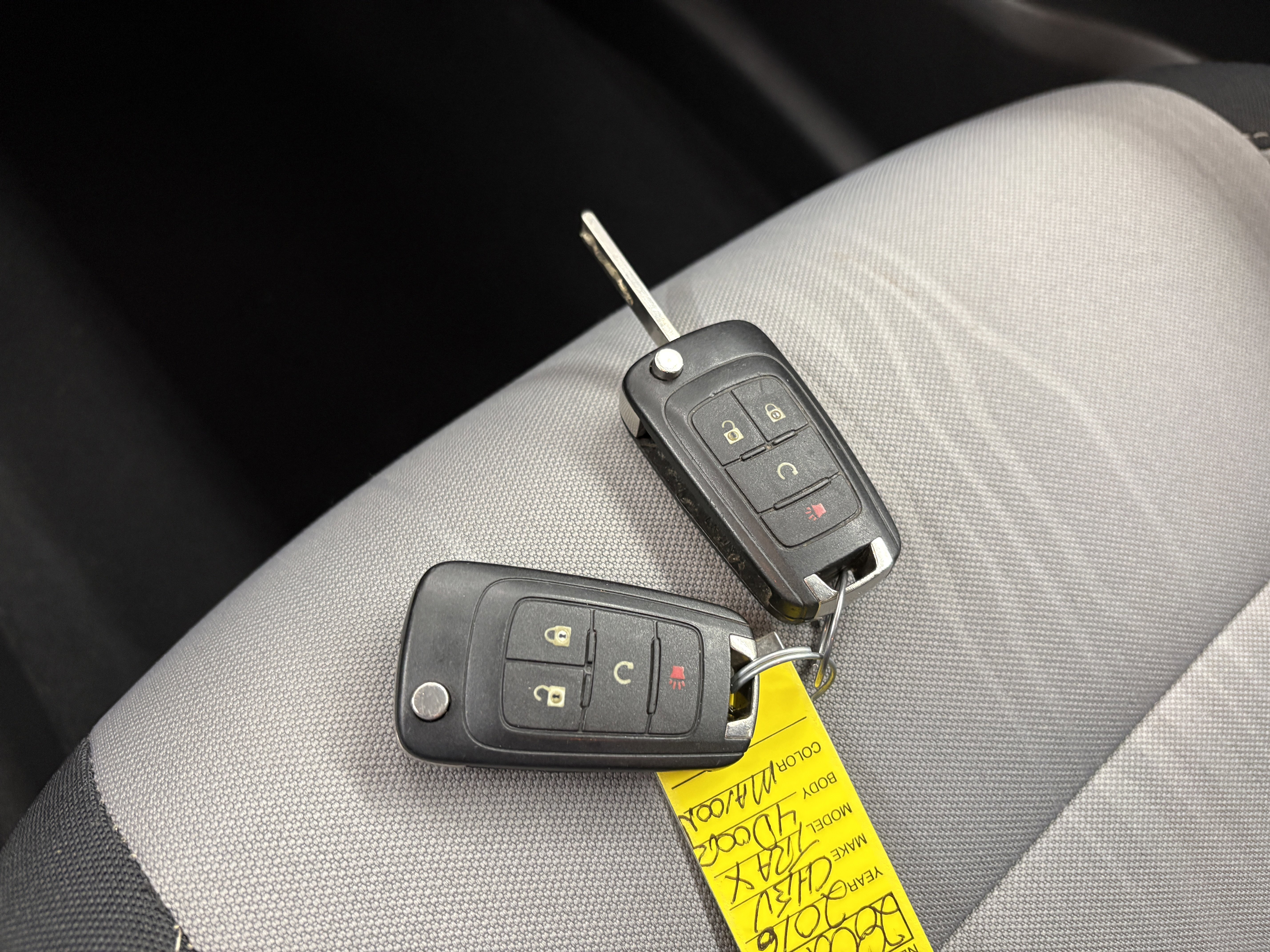 Used 2016 Chevrolet Trax LT w/ LT Sun and Sound Package FWD image 27