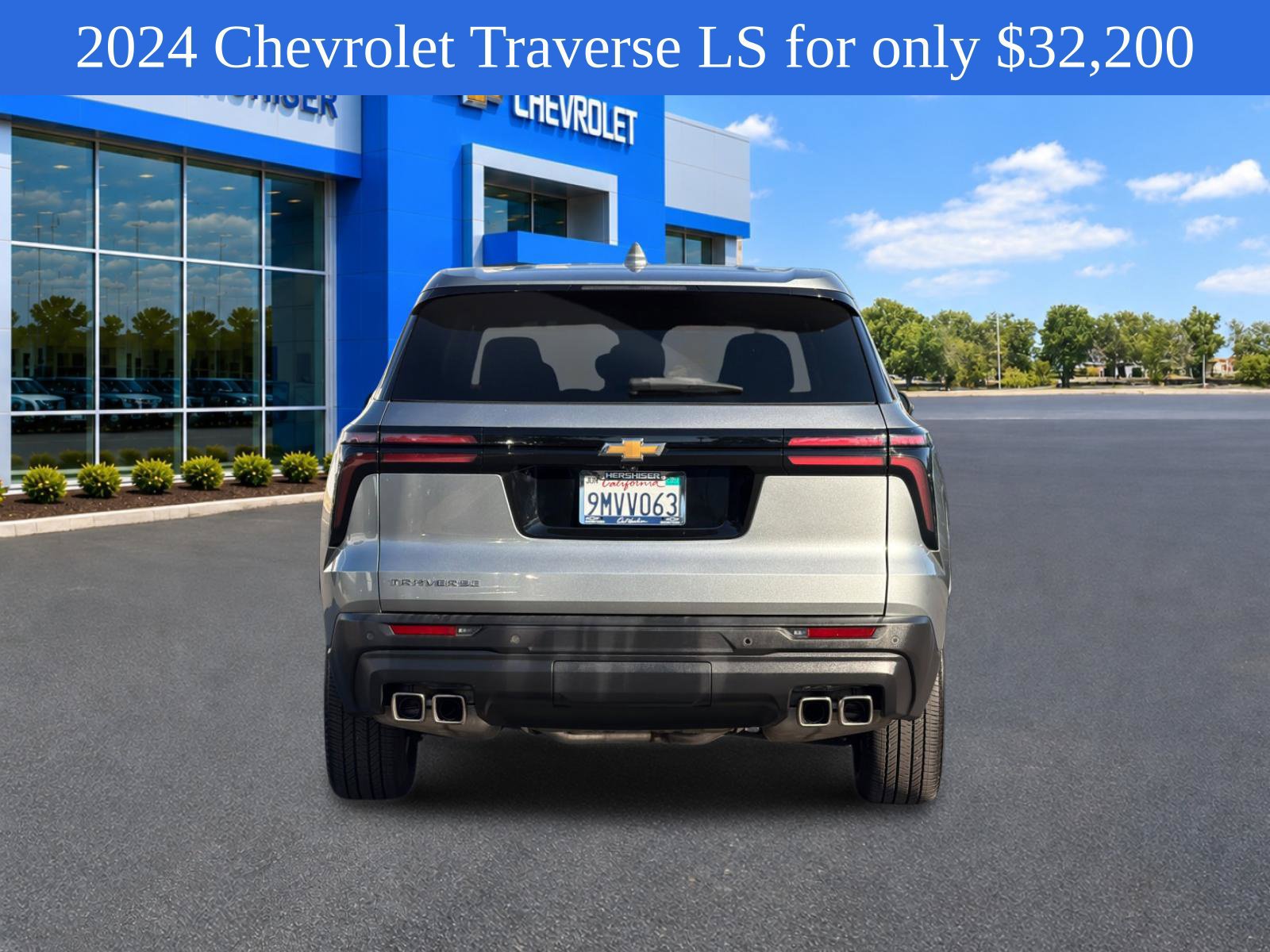 Used 2024 Chevrolet Traverse LS FWD image 6