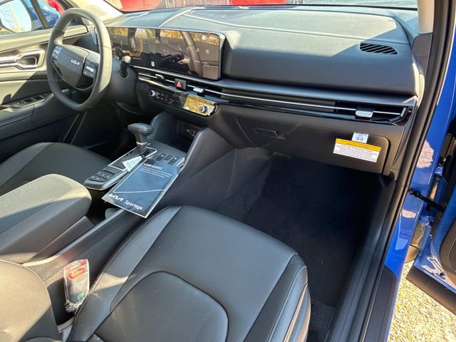 New 2026 Kia Sportage EX w/ EX Panorama Roof Package image 17