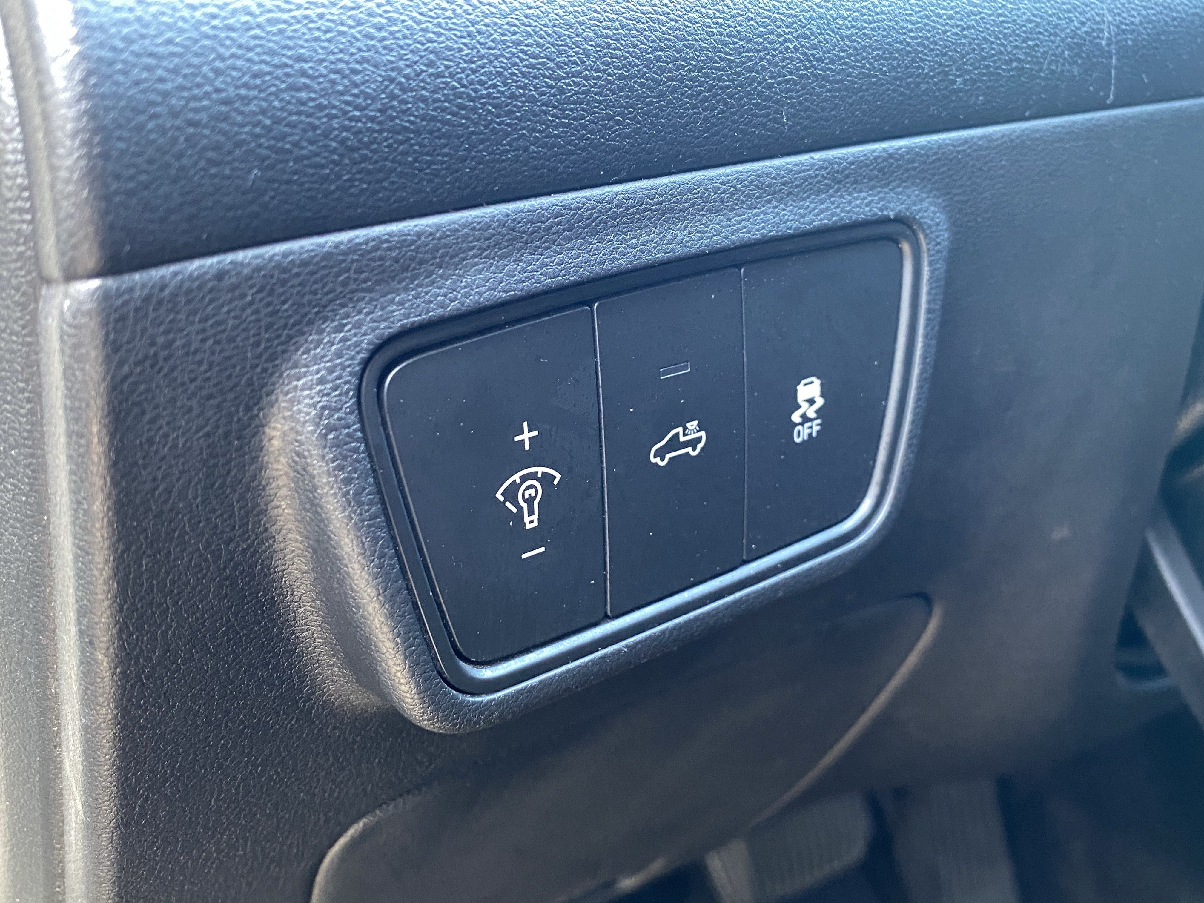 Certified 2023 Hyundai Santa Cruz Night AWD/4WD image 19