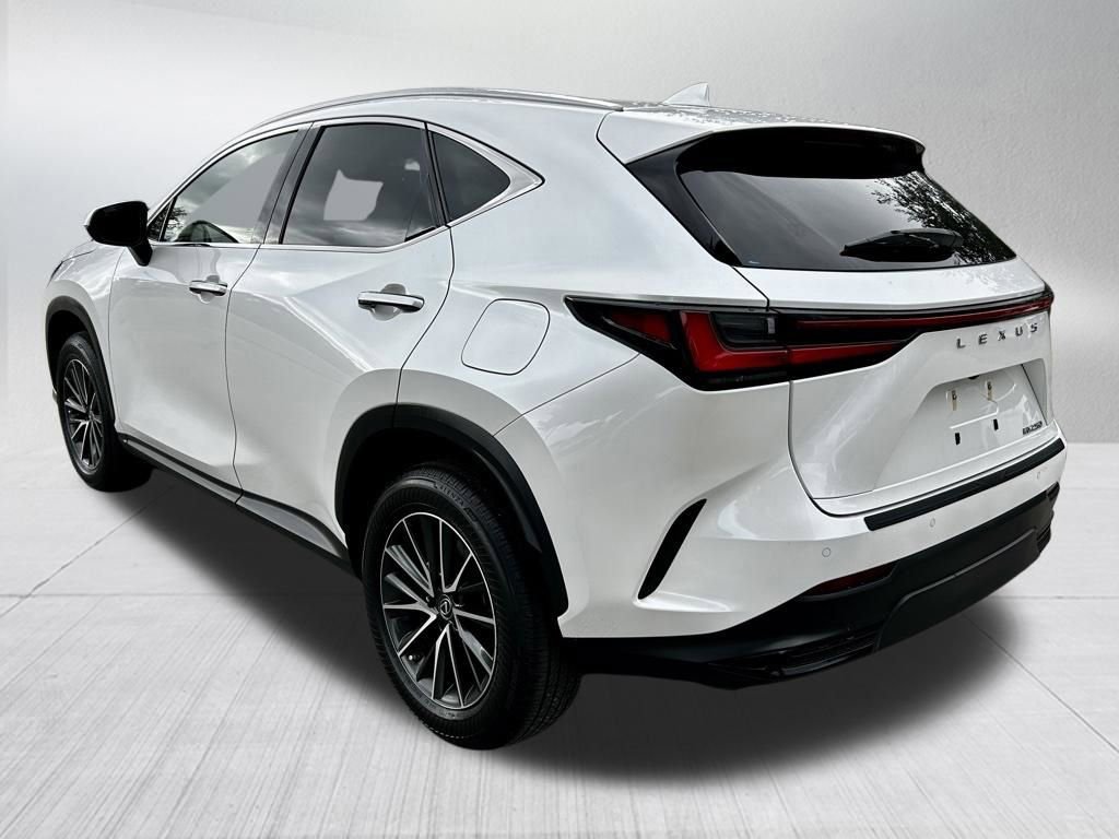 Used 2022 Lexus NX 250 FWD image 7