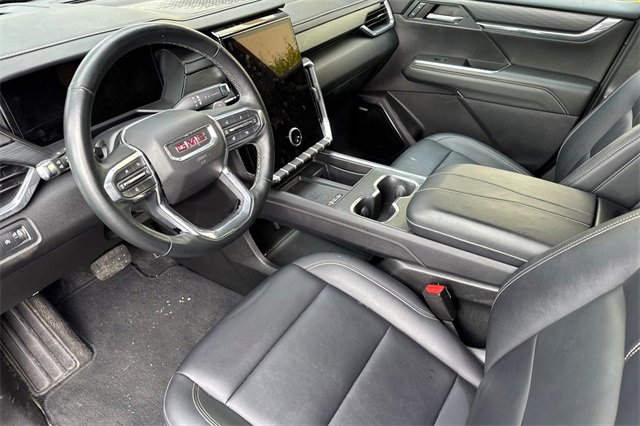 Used 2024 GMC Acadia Elevation image 10