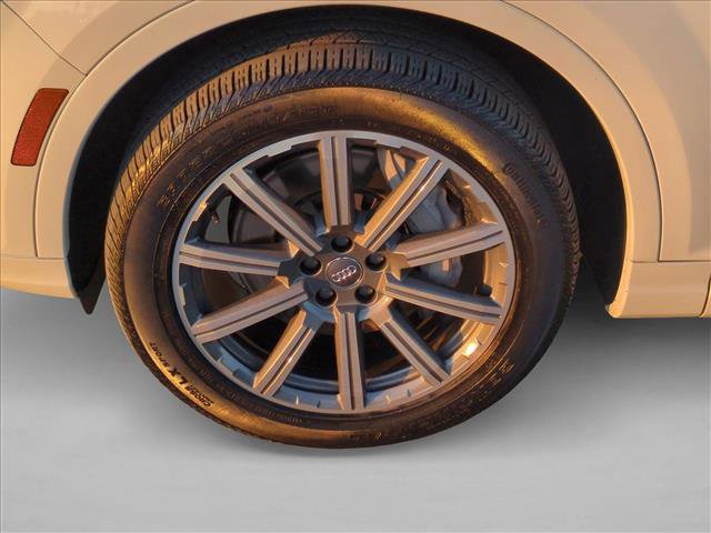 Used 2017 Audi Q7 2.0T Premium Plus w/ Premium Plus Package image 27