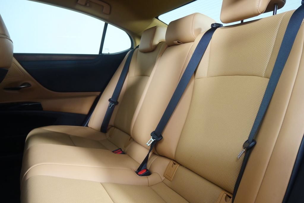 Used 2022 Lexus ES 350 w/ Premium Package FWD image 15
