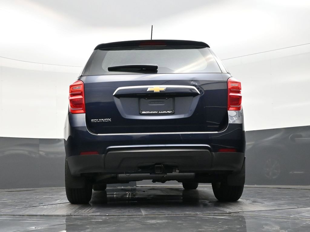 Used 2017 Chevrolet Equinox LS FWD image 23