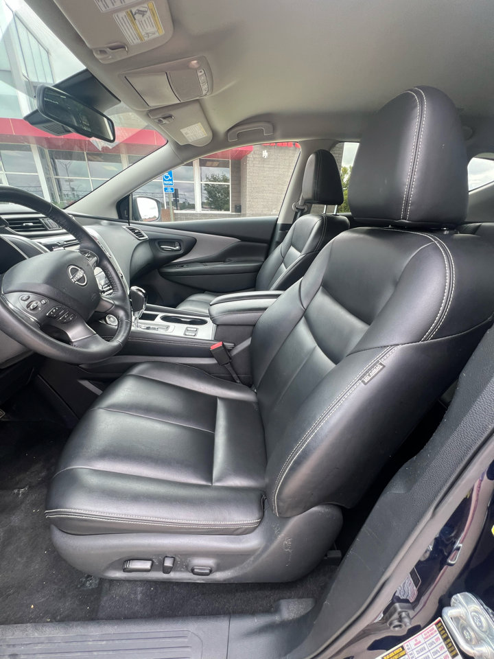 Used 2023 Nissan Murano SV image 13