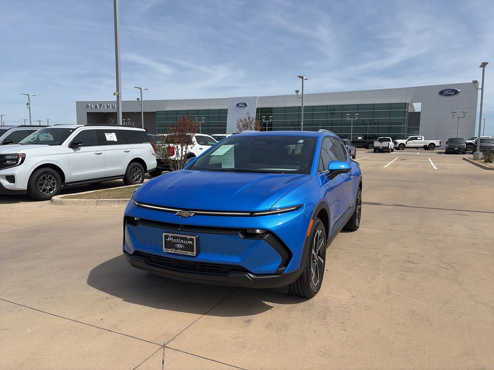 Used 2026 Chevrolet Equinox EV LT image 25