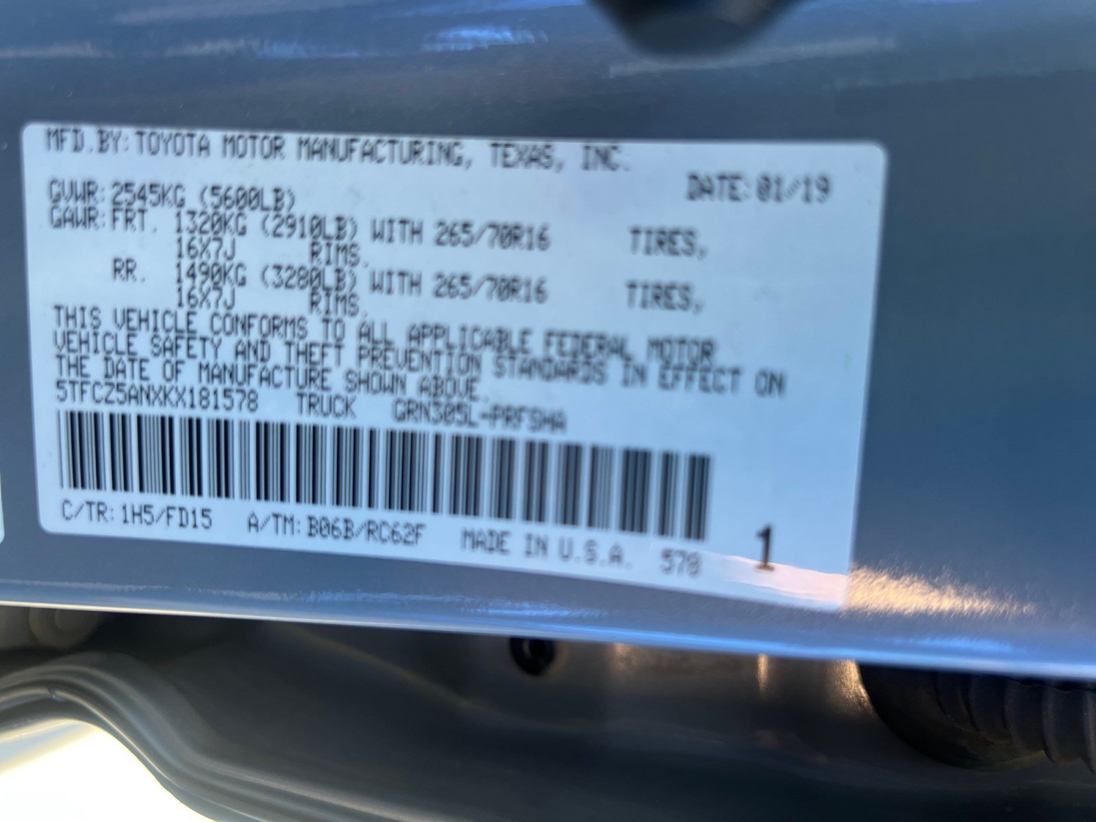 Certified 2019 Toyota Tacoma TRD Off-Road AWD/4WD image 32
