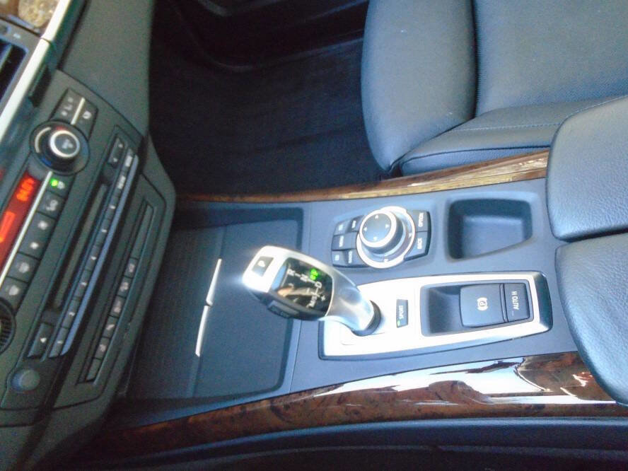 Used 2011 BMW X5 xDrive35i image 15