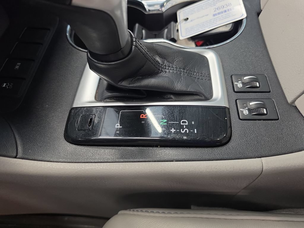 Used 2018 Toyota Highlander XLE FWD image 30