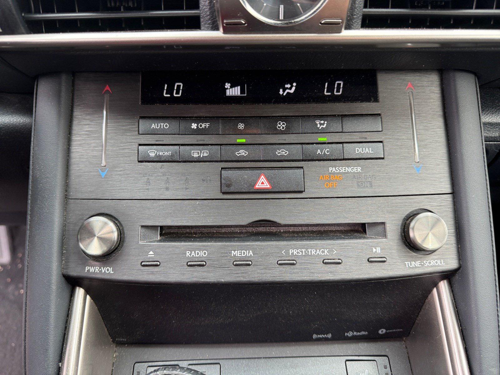 Used 2019 Lexus IS 300 F Sport w/ F Sport Package AWD/4WD image 12
