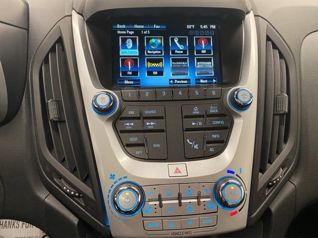 Used 2017 Chevrolet Equinox Premier w/ Enhanced Convenience Package AWD/4WD image 9