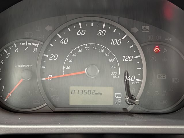 Used 2024 Mitsubishi Mirage Black Edition FWD image 17