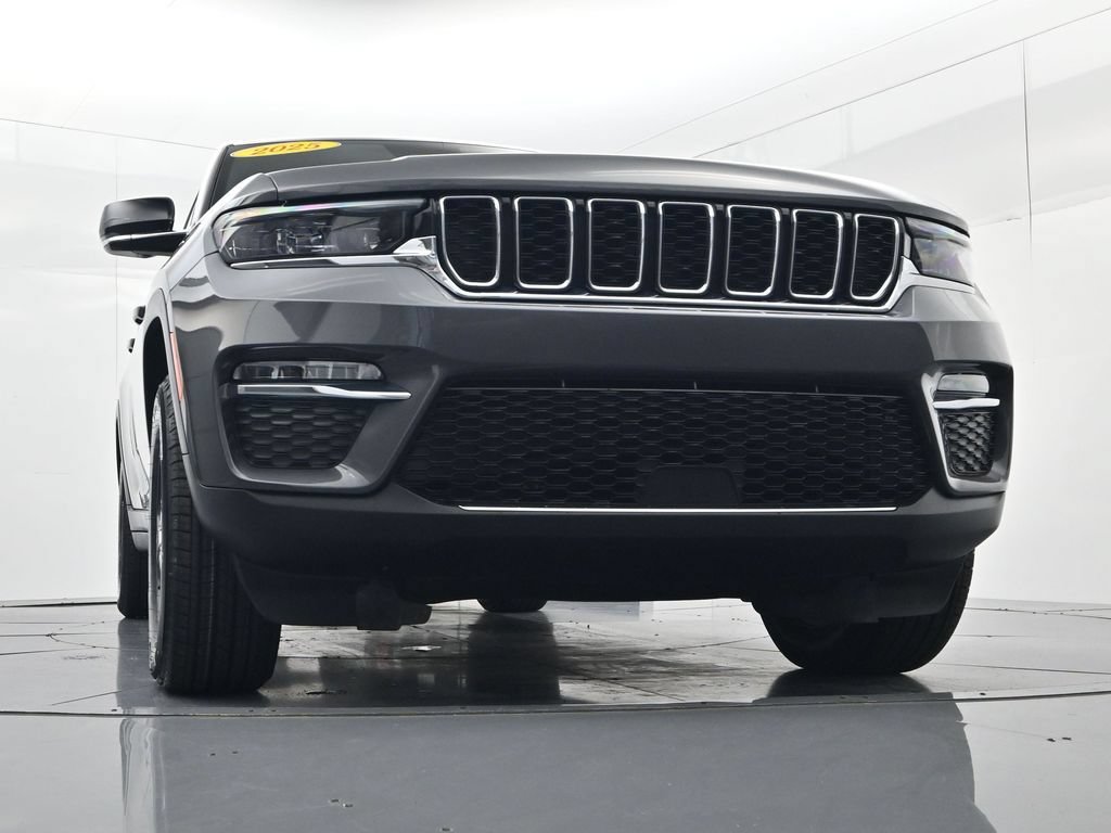 Used 2025 Jeep Grand Cherokee Limited 4xe AWD/4WD image 50