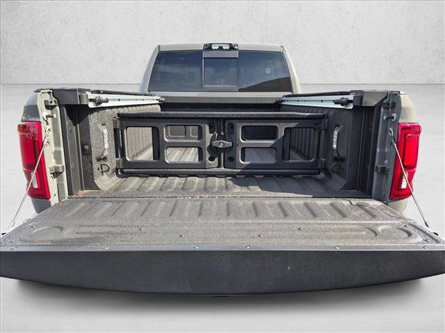 Used 2026 RAM 2500 Limited AWD/4WD image 6