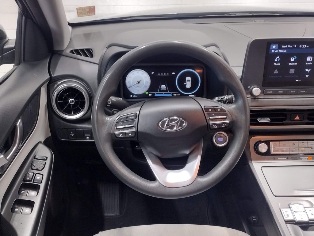 Certified 2023 Hyundai Kona SE w/ Cargo Package image 33