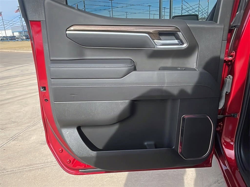 New 2025 Chevrolet Silverado 1500 RST image 11