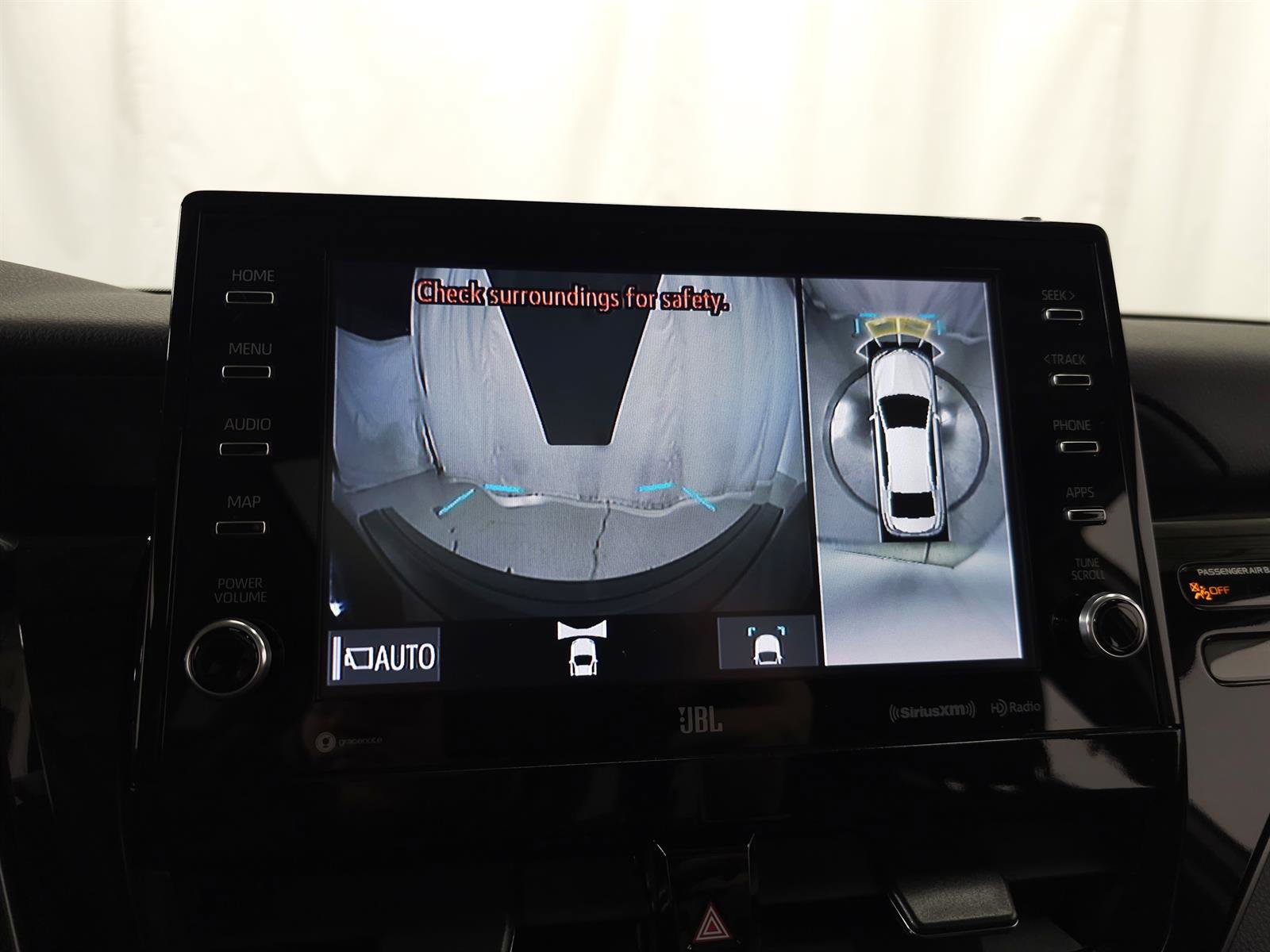 Used 2023 Toyota Camry XSE w/ Navigation Package image 23