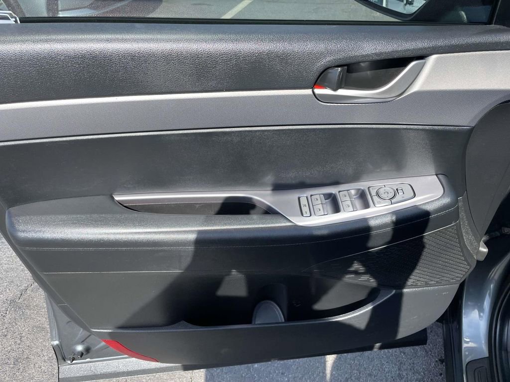 Used 2021 Hyundai Palisade SE image 27