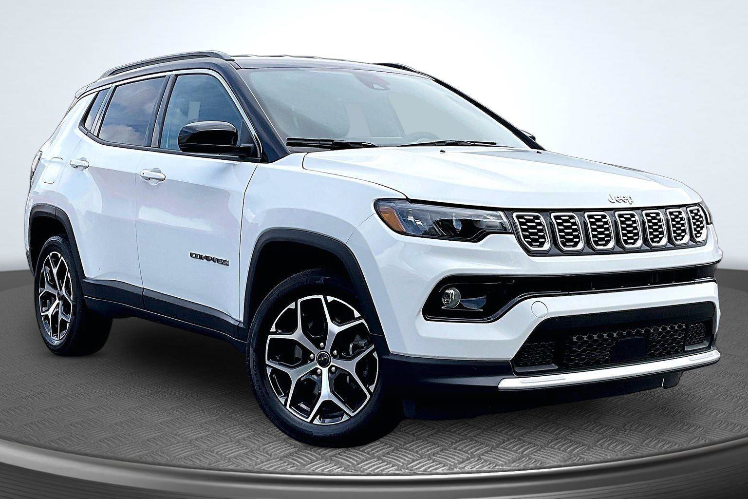 Used 2025 Jeep Compass Limited AWD/4WD image 13