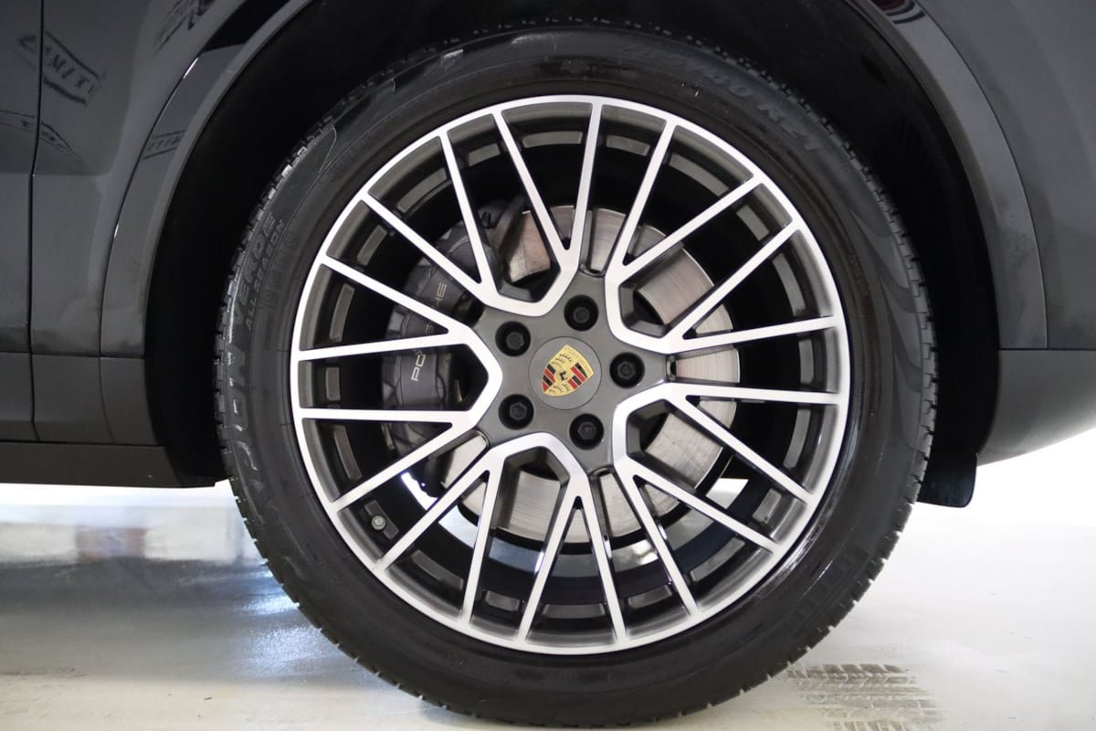 Used 2022 Porsche Cayenne Platinum Edition AWD/4WD image 81