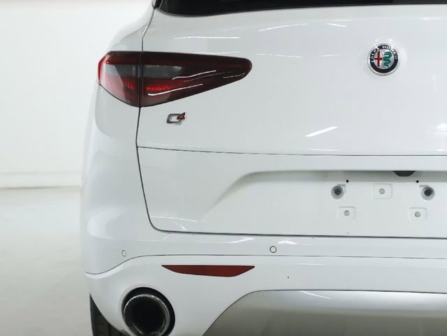 Used 2020 Alfa Romeo Stelvio Ti Sport w/ Quick Order Package 22S Sport image 17