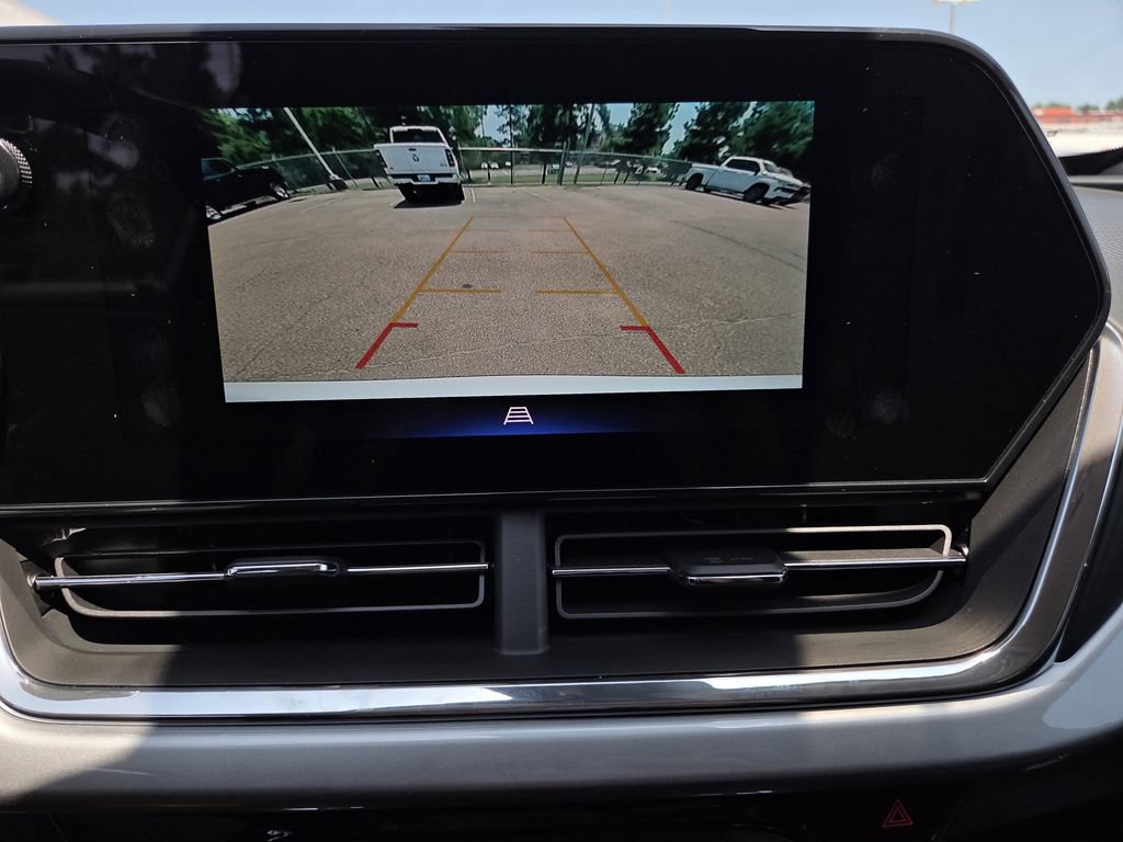 New 2026 Chevrolet Trax LT w/ Driver Confidence Package FWD image 13