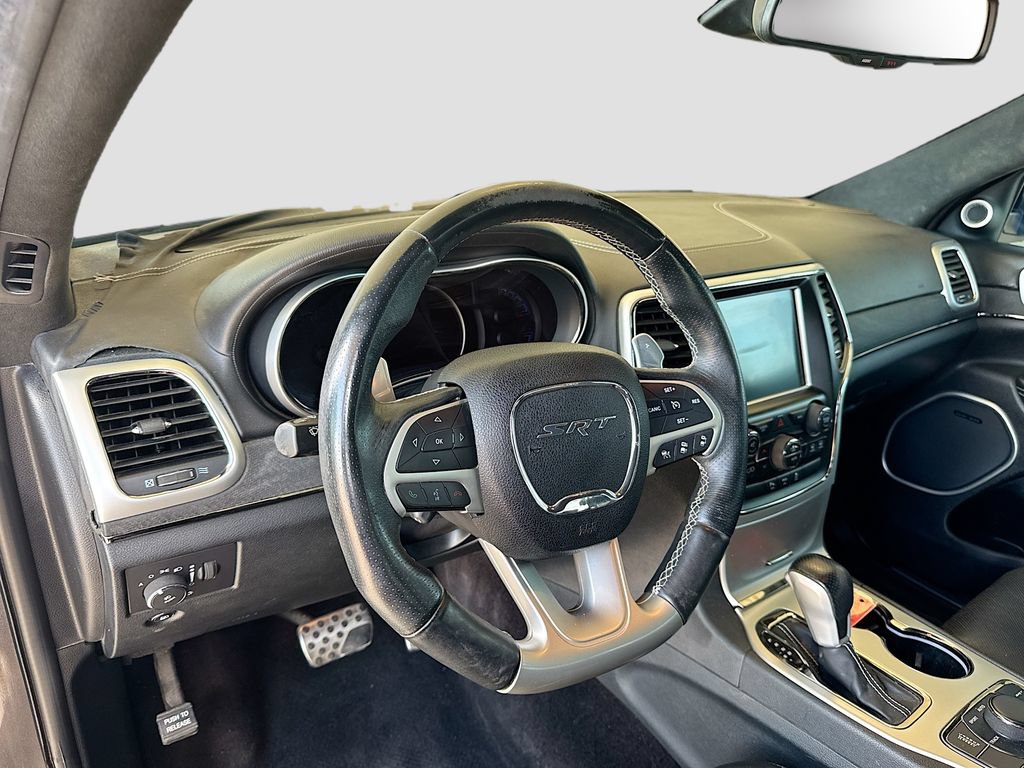Used 2016 Jeep Grand Cherokee SRT AWD/4WD image 11