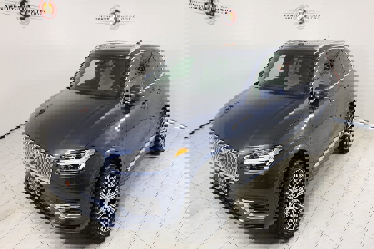Used 2023 Volvo XC90 T8 Ultimate image 54