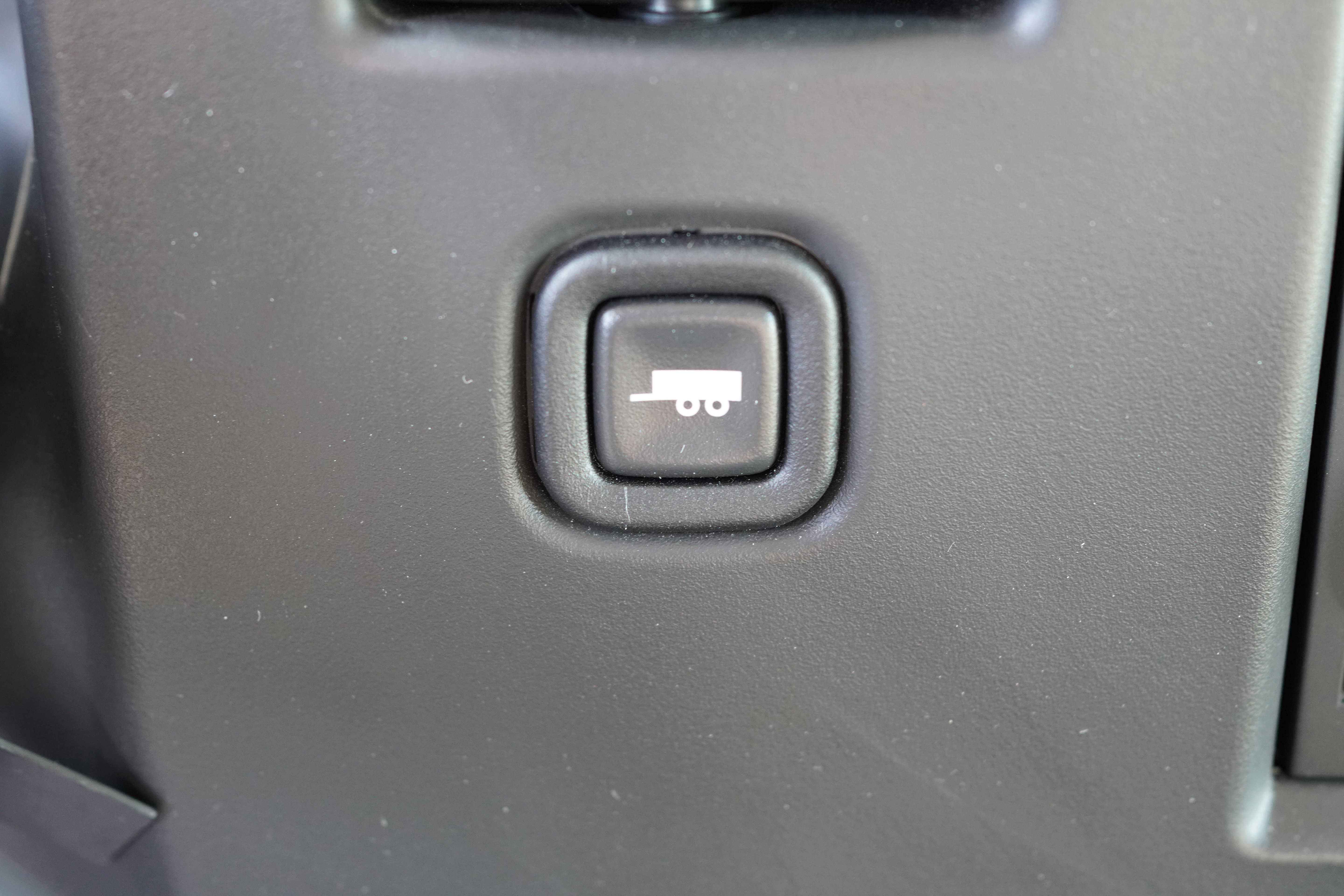 New 2025 GMC Savana 3500 w/ Power Convenience Package image 21