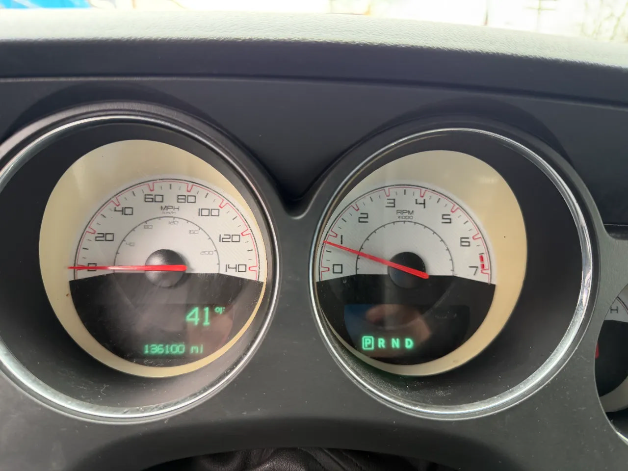Used 2014 Dodge Challenger SXT RWD image 33