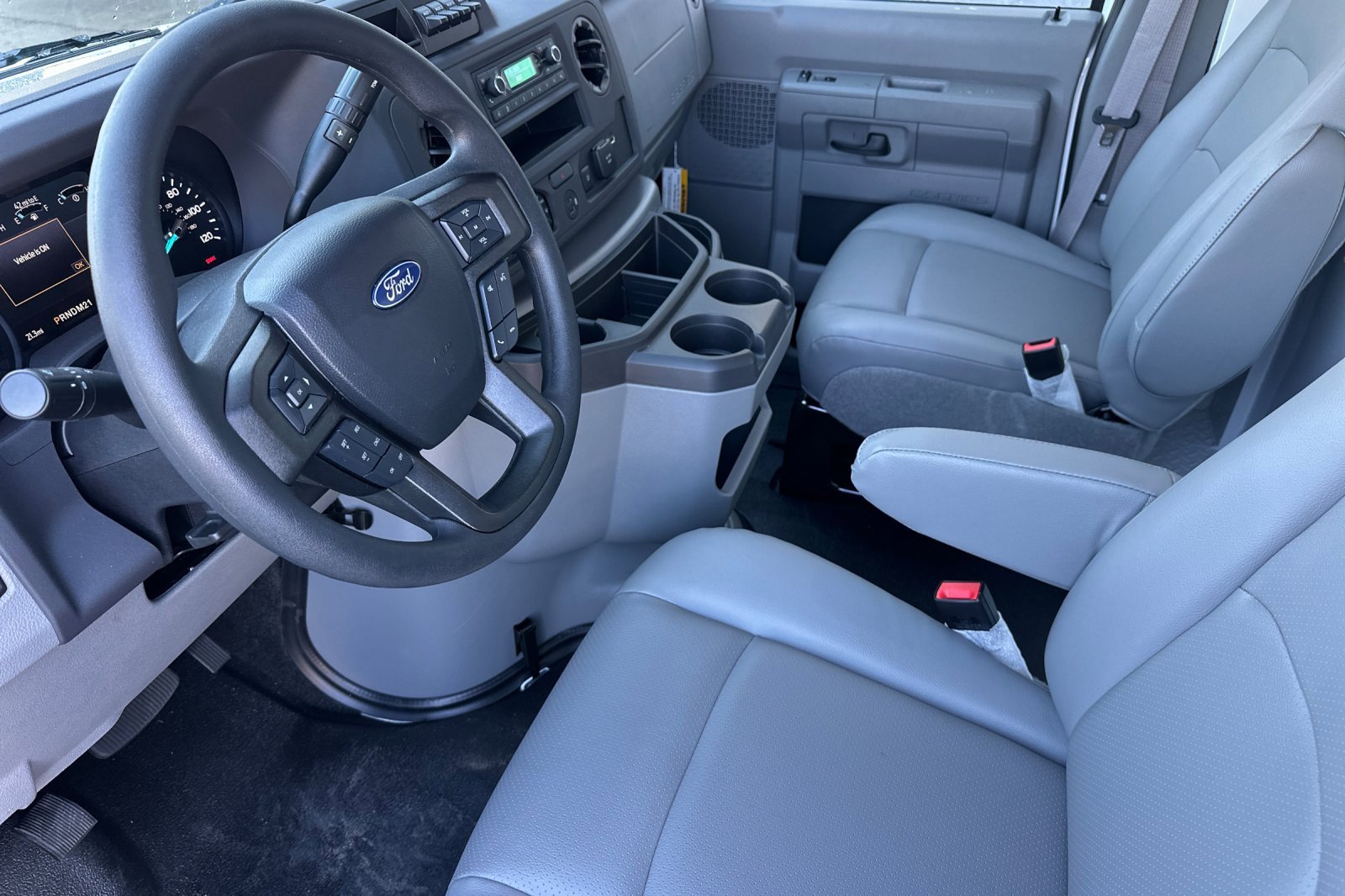 New 2026 Ford E-350 and Econoline 350 Super Duty w/ Power Equipment Group image 10