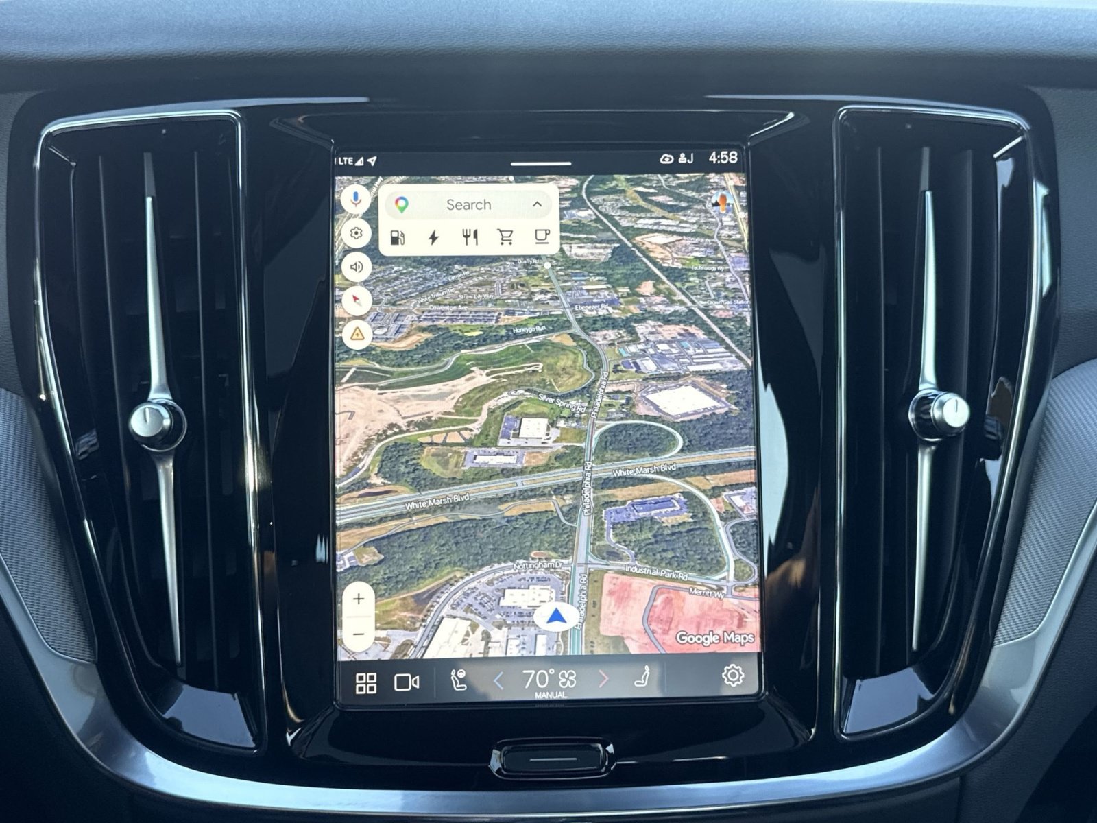 Certified 2024 Volvo S60 T8 Plus AWD/4WD image 20