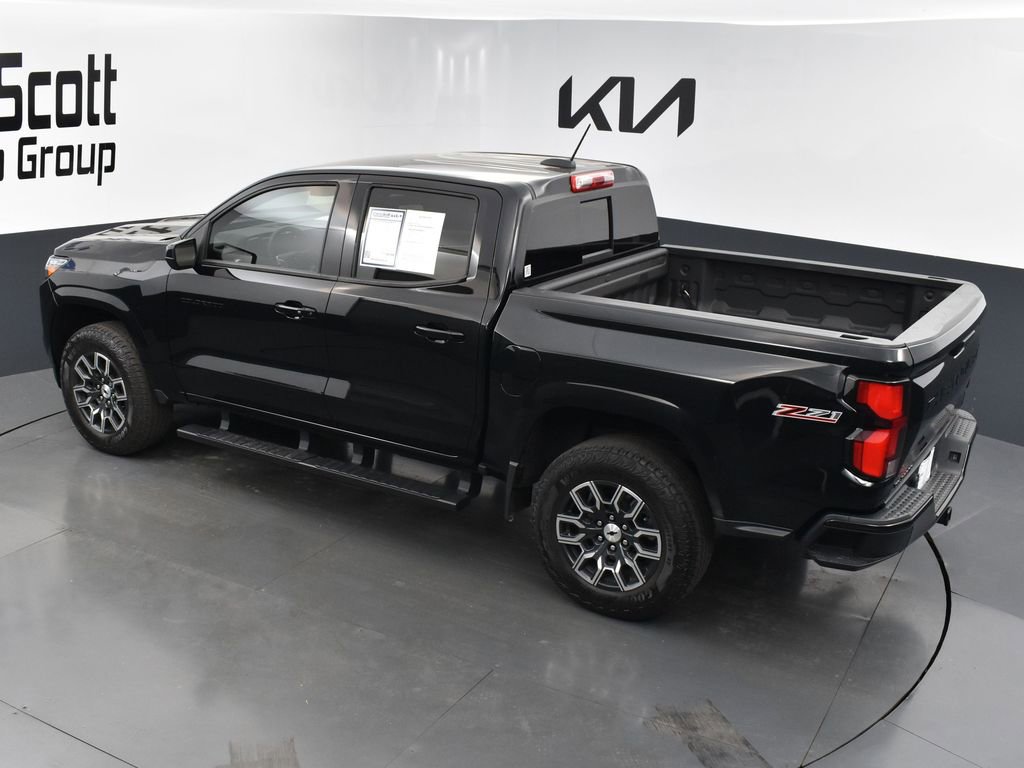 Used 2023 Chevrolet Colorado Z71 w/ Z71 Convenience Package 2 AWD/4WD image 11