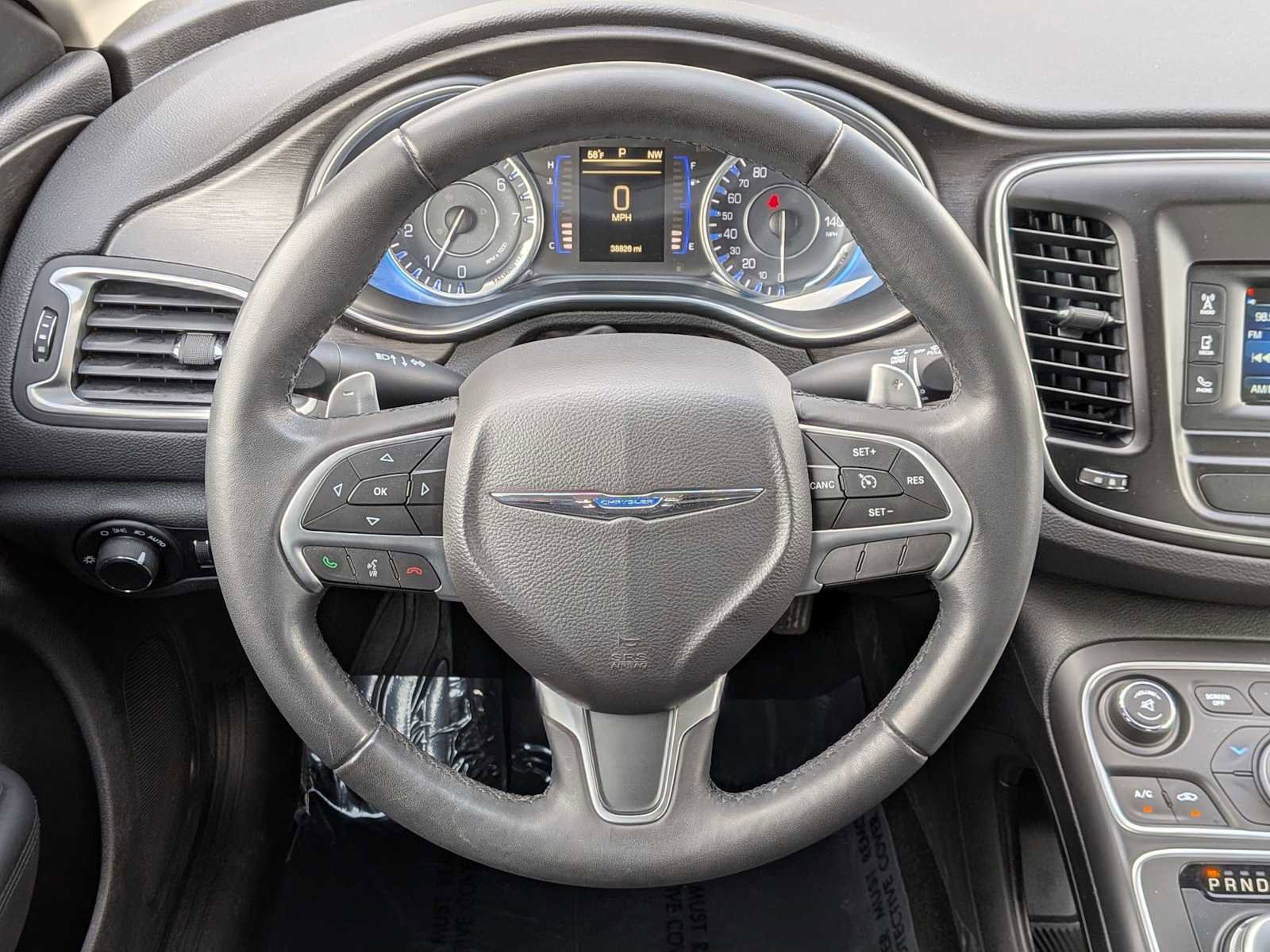 Used 2016 Chrysler 200 Limited image 20