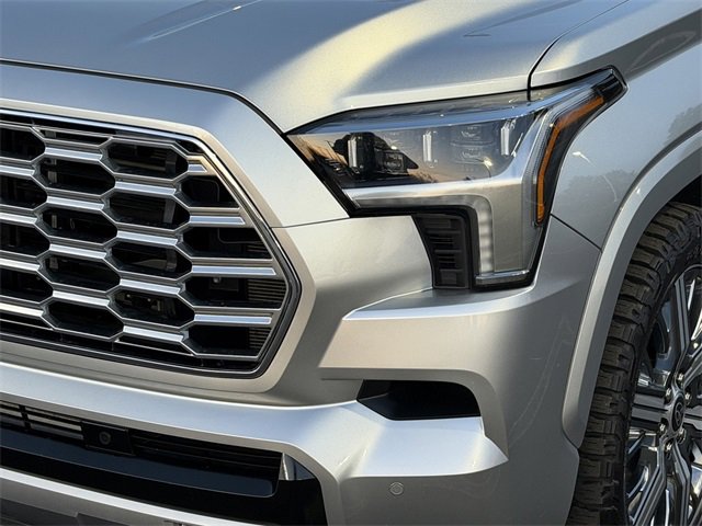 Used 2023 Toyota Sequoia Capstone image 10