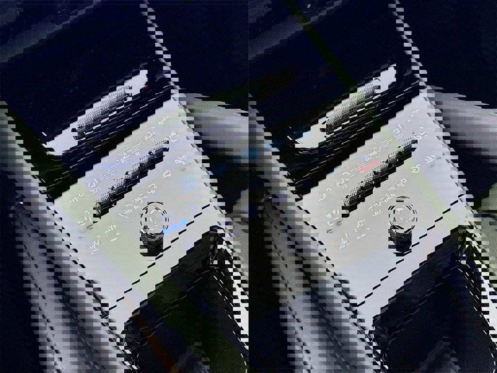 New 2026 Porsche Cayenne Coupe image 22