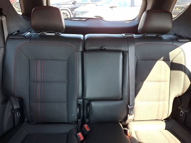 Used 2023 Chevrolet Equinox RS AWD/4WD image 13