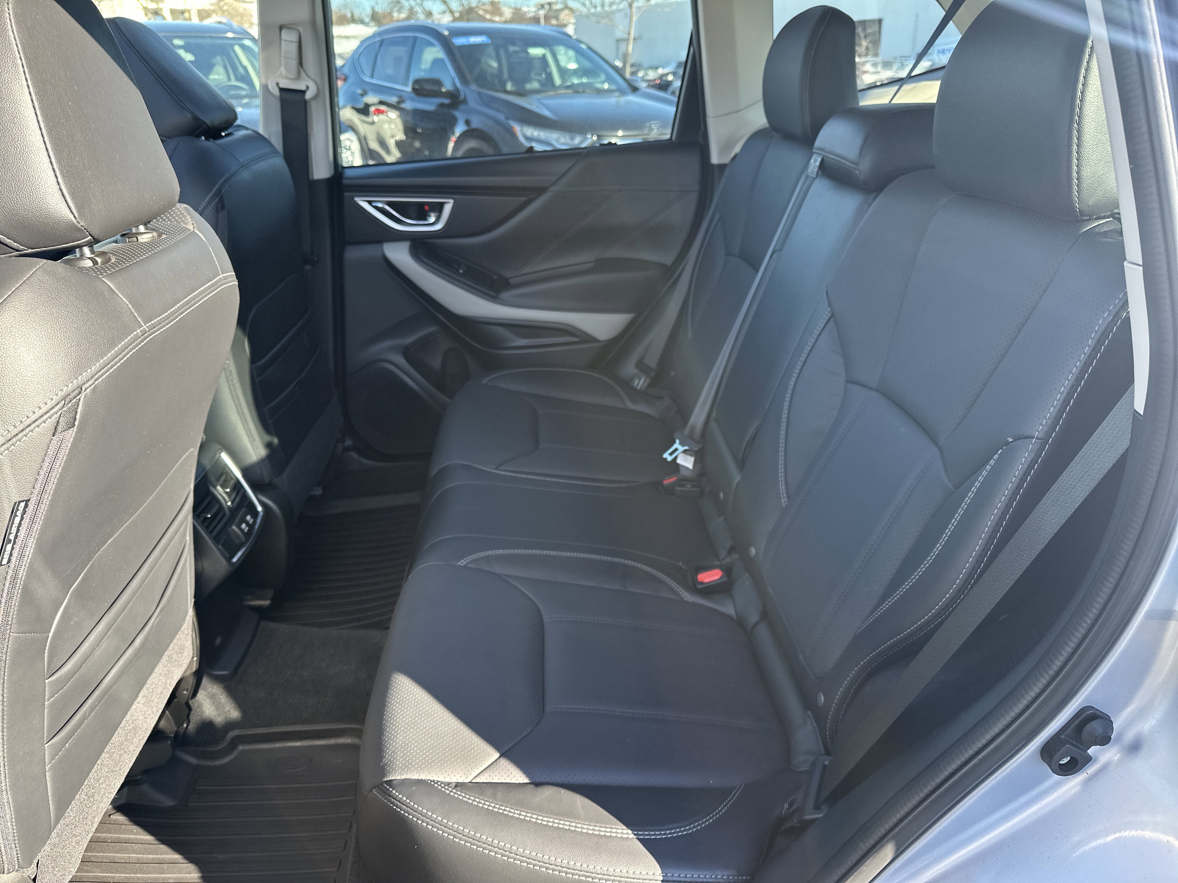 Used 2022 Subaru Forester Limited image 18